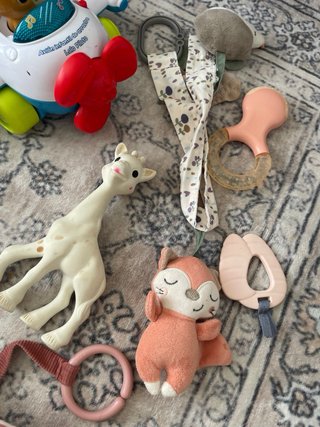 Lote Juguetes Bebé: Peluche, Sonajero, Girafa