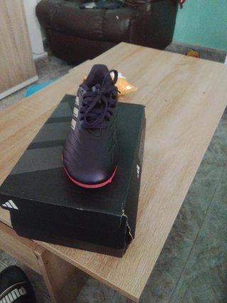 Botas de fútbol Adidas Talla 34