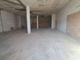 Local comercial en venta en Puente Genil