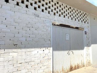 Local comercial en venta en Puente Genil