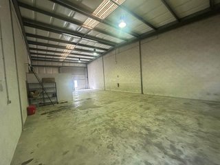 Nave industrial en venta en Zona de la Vega en Antequera