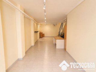 Local comercial en venta en La Nova Esquerra de l'Eixample en Barcelona
