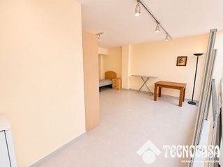 Local comercial en venta en La Nova Esquerra de l'Eixample en Barcelona