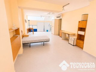 Local comercial en venta en La Nova Esquerra de l'Eixample en Barcelona