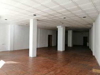 Local comercial en venta en El Pilar en Albacete