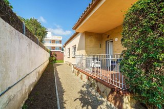 Chalet en venta en Can Bou en Castelldefels