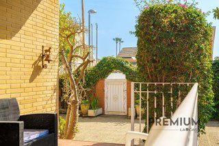 Chalet en venta en Can Bou en Castelldefels
