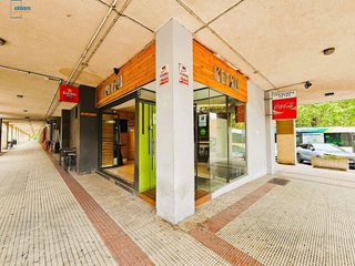 Bar en venta en Barañain