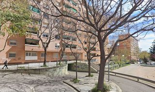 Garaje en venta en La Salut - Lloreda en Badalona