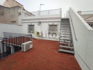 Casa adosada en venta en Centro - Doña Mercedes en Dos Hermanas
