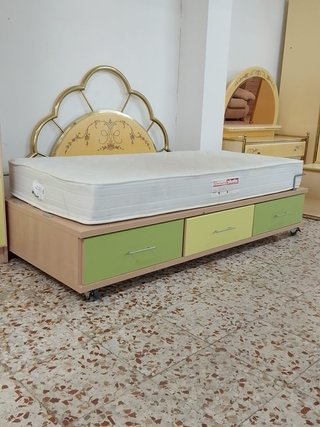Dormitorio juvenil moderno funcional