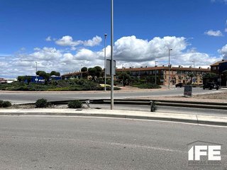 Terreno en venta en Alagón
