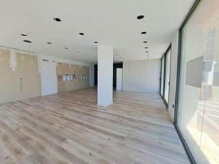 Local comercial en venta en Escala, L´