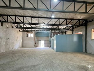 Nave industrial en alquiler en Massanassa