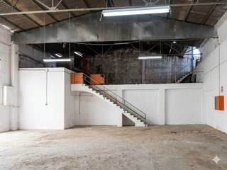Nave industrial en alquiler en Massanassa