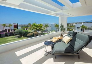 Chalet en alquiler en Los Naranjos - Las Brisas en Marbella