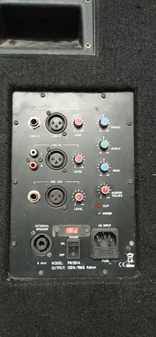 Monitores Autoamplificados LM PM 12HA (2)
