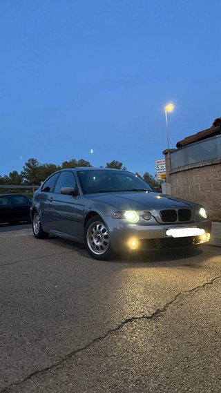 BMW E46 320td compact