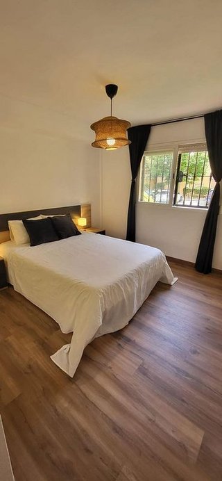Piso en alquiler en Cabo Pino - Reserva de Marbella en Marbella