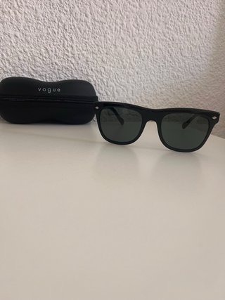 Gafas de sol Vogue Eyewear negras