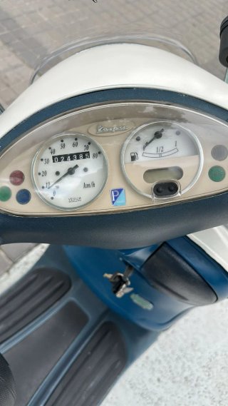 Piaggio vespa ET2 50cc Scooter