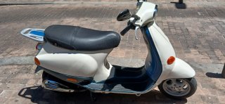 Piaggio vespa ET2 50cc Scooter