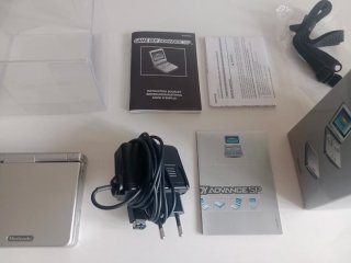 Game Boy Advance SP Silver Completo