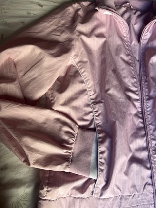 Sudadera Nike rosa pálido con rayas