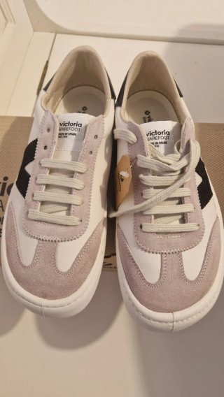 Zapatillas Victoria Barefoot Talla 41 SIN ESTRENAR
