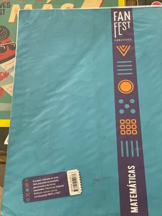 Libros de 4 de primaria, lengua, mates , soci,musi