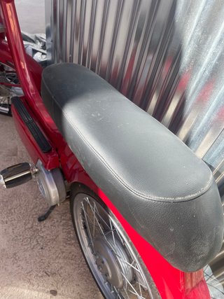Vespino clásica restaurada y funcionando