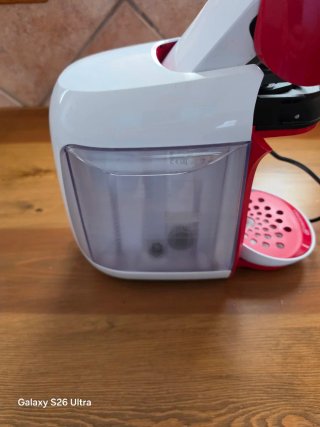 Cafetera Bosch Tassimo Roja