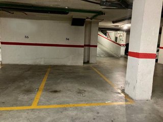 Garaje en venta en El Alborgí en Paterna