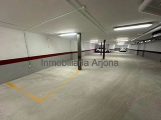 Garaje en venta en Lucena