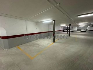 Garaje en venta en Lucena