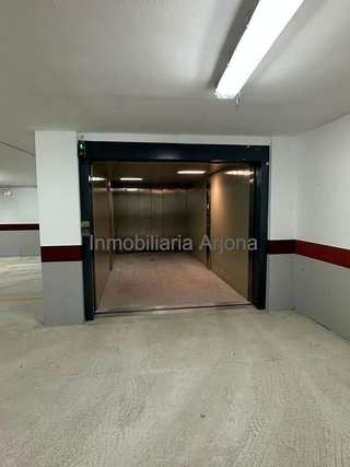 Garaje en venta en Lucena