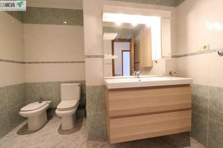 Piso en venta en Ca n'Anglada en Terrassa