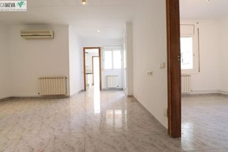 Piso en venta en Ca n'Anglada en Terrassa