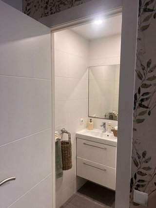 Local comercial en venta en Les Planes en Hospitalet de Llobregat, L´