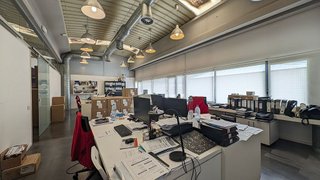 Nave industrial en venta en Gràcia en Sabadell
