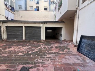 Garaje en venta en Santa Eugènia en Girona