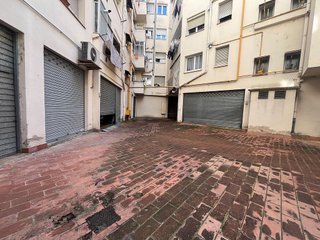 Garaje en venta en Santa Eugènia en Girona
