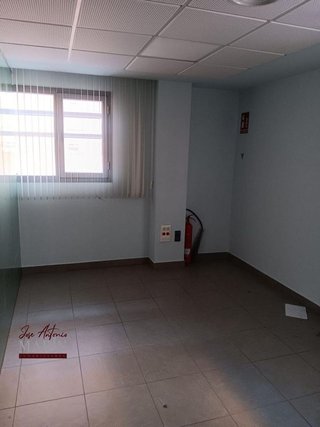 Oficina en venta en Huerta Rosales - Valdepasillas en Badajoz