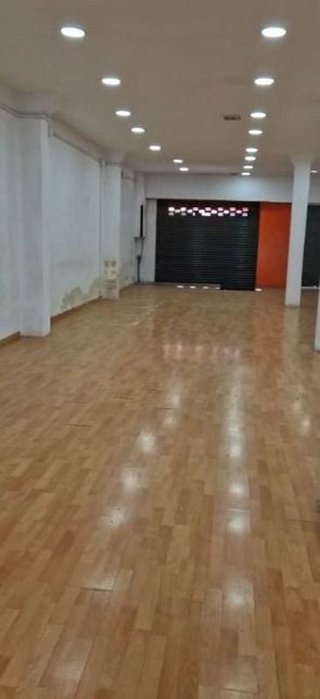 Local comercial en venta en Creu de Barberà en Sabadell