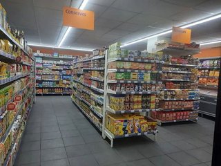 Local comercial en venta en Gavarra en Cornellà de Llobregat
