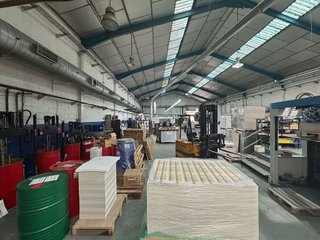 Nave industrial en venta en Montserrat - Parque Empresarial en San Fernando de Henares