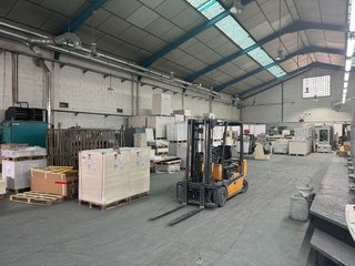 Nave industrial en venta en Montserrat - Parque Empresarial en San Fernando de Henares
