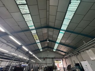 Nave industrial en venta en Montserrat - Parque Empresarial en San Fernando de Henares
