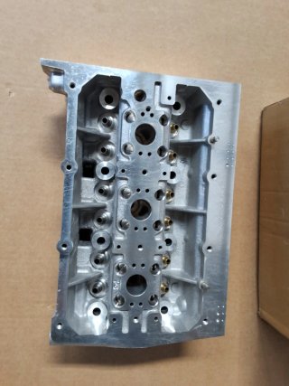 Culata 1.2 Gasolina VAG 3 Cilindros