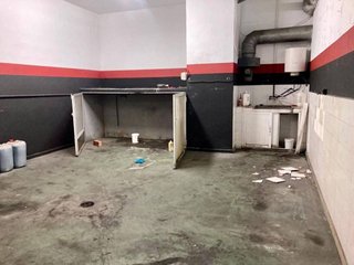 Local comercial en venta en El Alborgí en Paterna